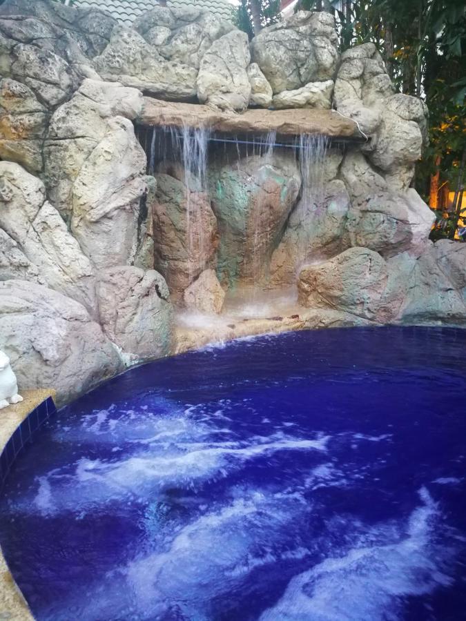 Private Pattaya Resort Nong Prue Екстер'єр фото